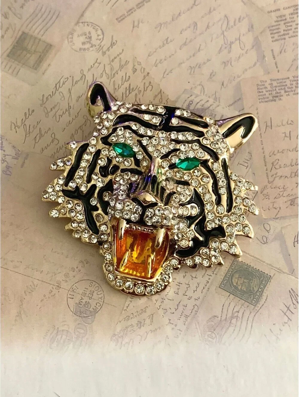 Roaring Tiger Head Brooch with Sparkling Rhinestones and Emerald Eyes